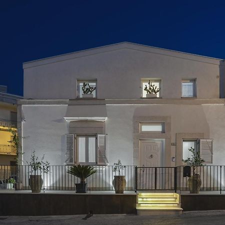 Casa Vacanze "Oceano Mare" Поцало Екстериор снимка