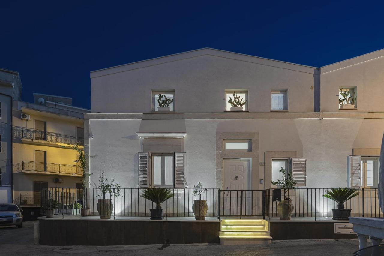 Casa Vacanze "Oceano Mare" Поцало Екстериор снимка